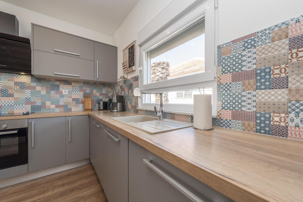 Apartmani Dmarie Privlaka  Exterior foto