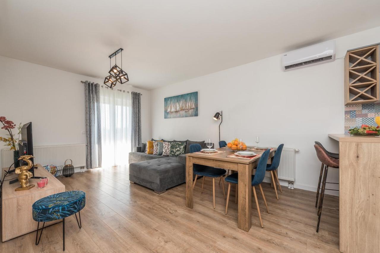 Apartmani Dmarie Privlaka  Exterior foto