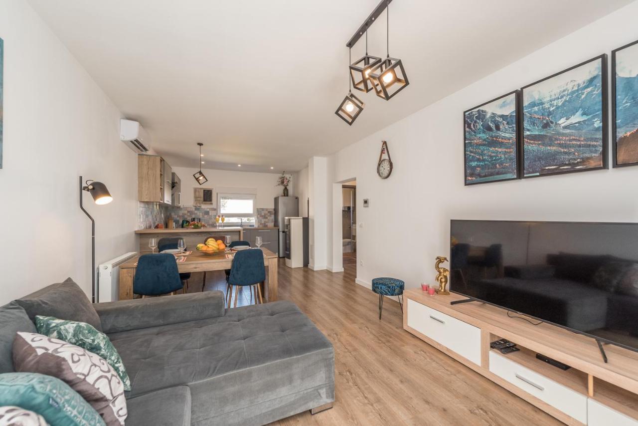 Apartmani Dmarie Privlaka  Exterior foto